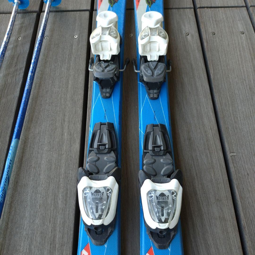 【値下げ】Nordica スキー板130センチ　ビンディング、ストック付き。