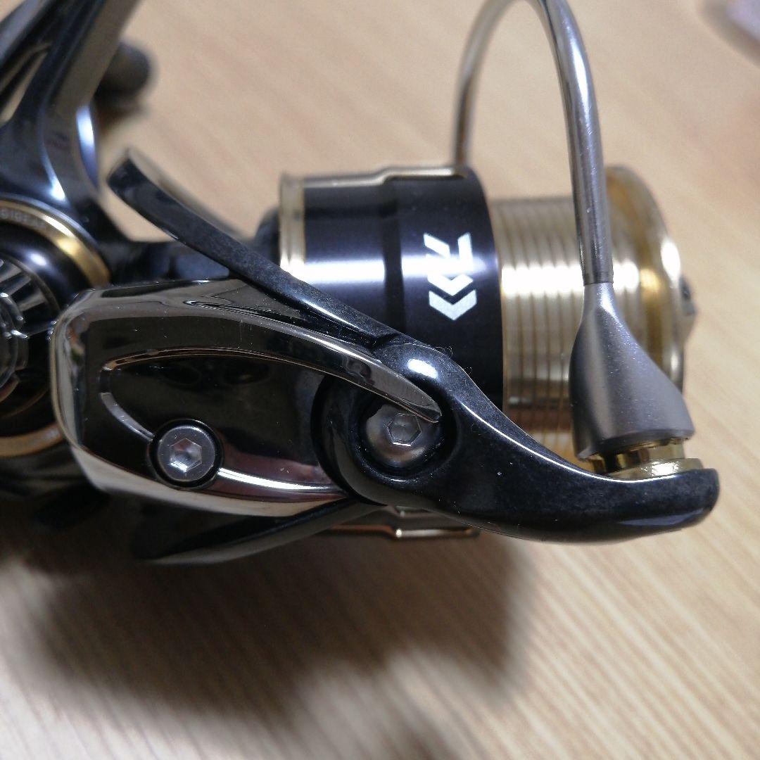 Daiwa THEORY 2508PE-H スピニングリール