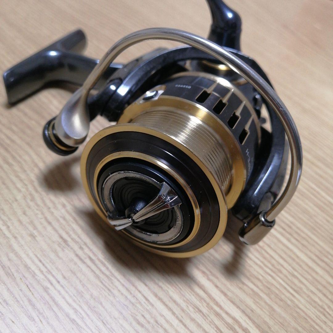 Daiwa THEORY 2508PE-H スピニングリール
