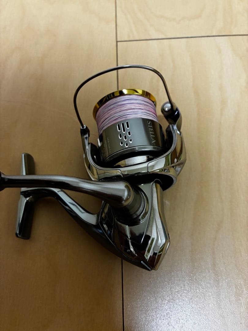 シマノ　SHIMANO 18ステラ　2500SHG