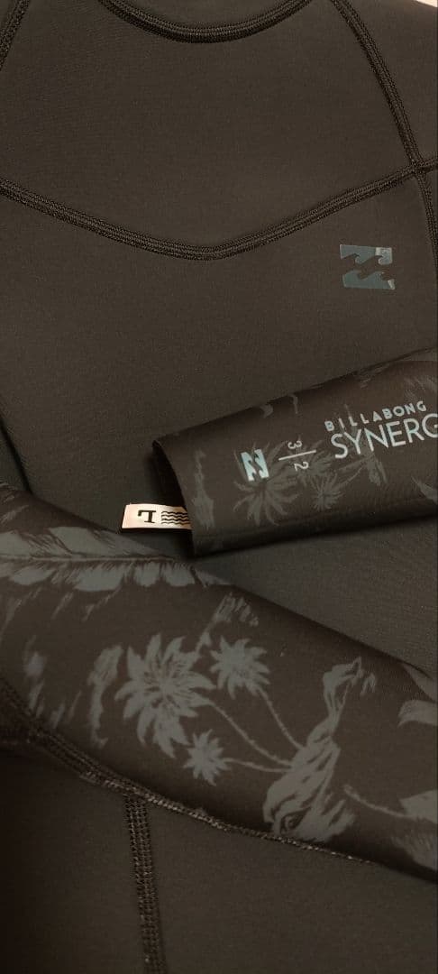 週末セール★ほぼ新品★BILLABONG フルスーツ Ｌサイズ黒