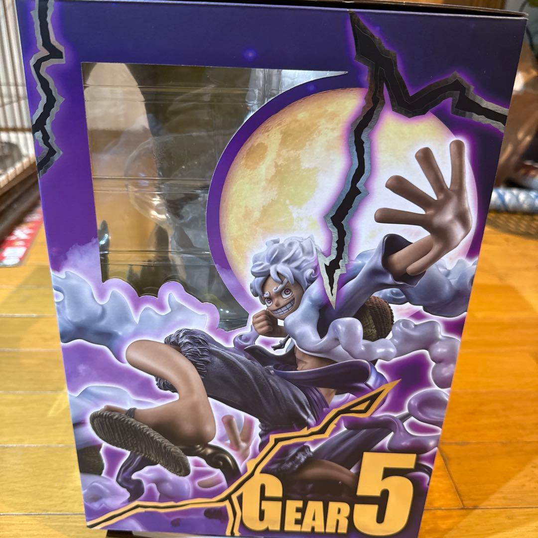 MONKEY.D.LUFFY GEAR 5 フィギュア