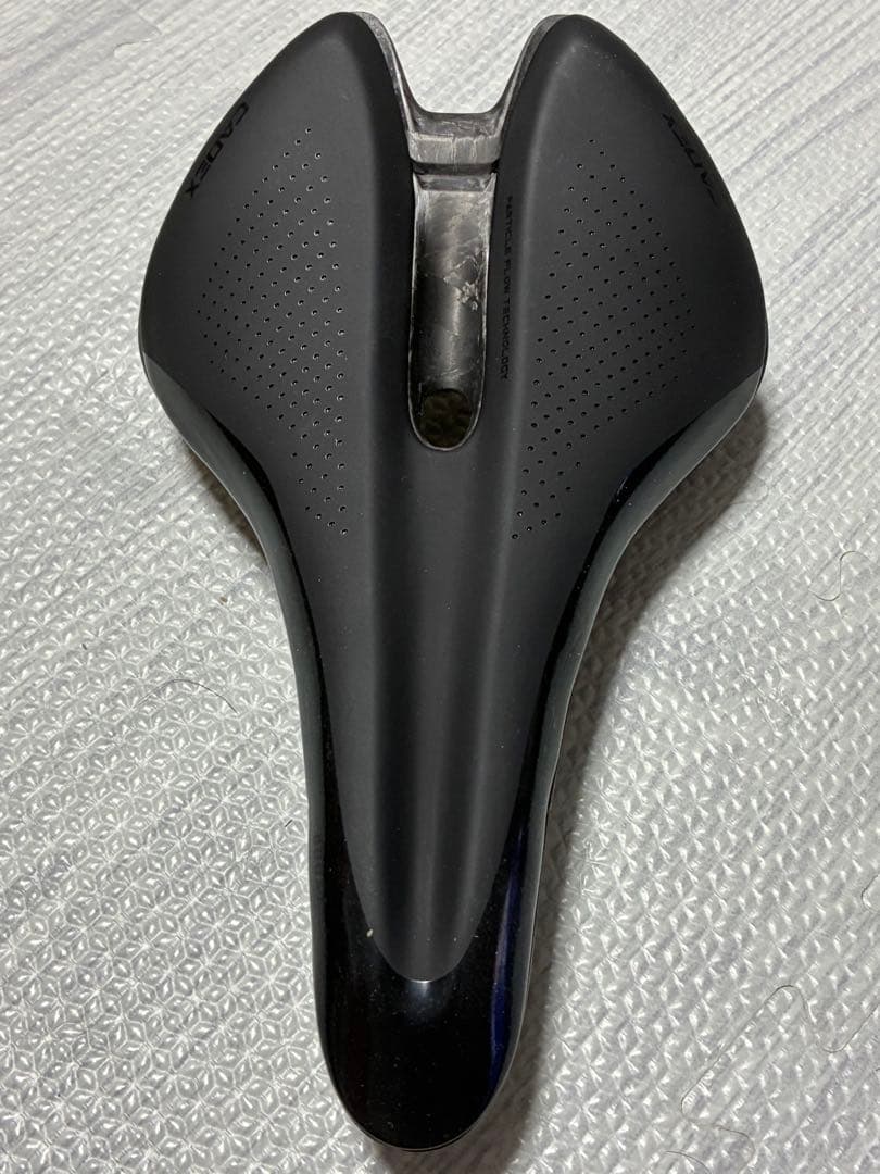 CADEX BOOST ブラック サドル