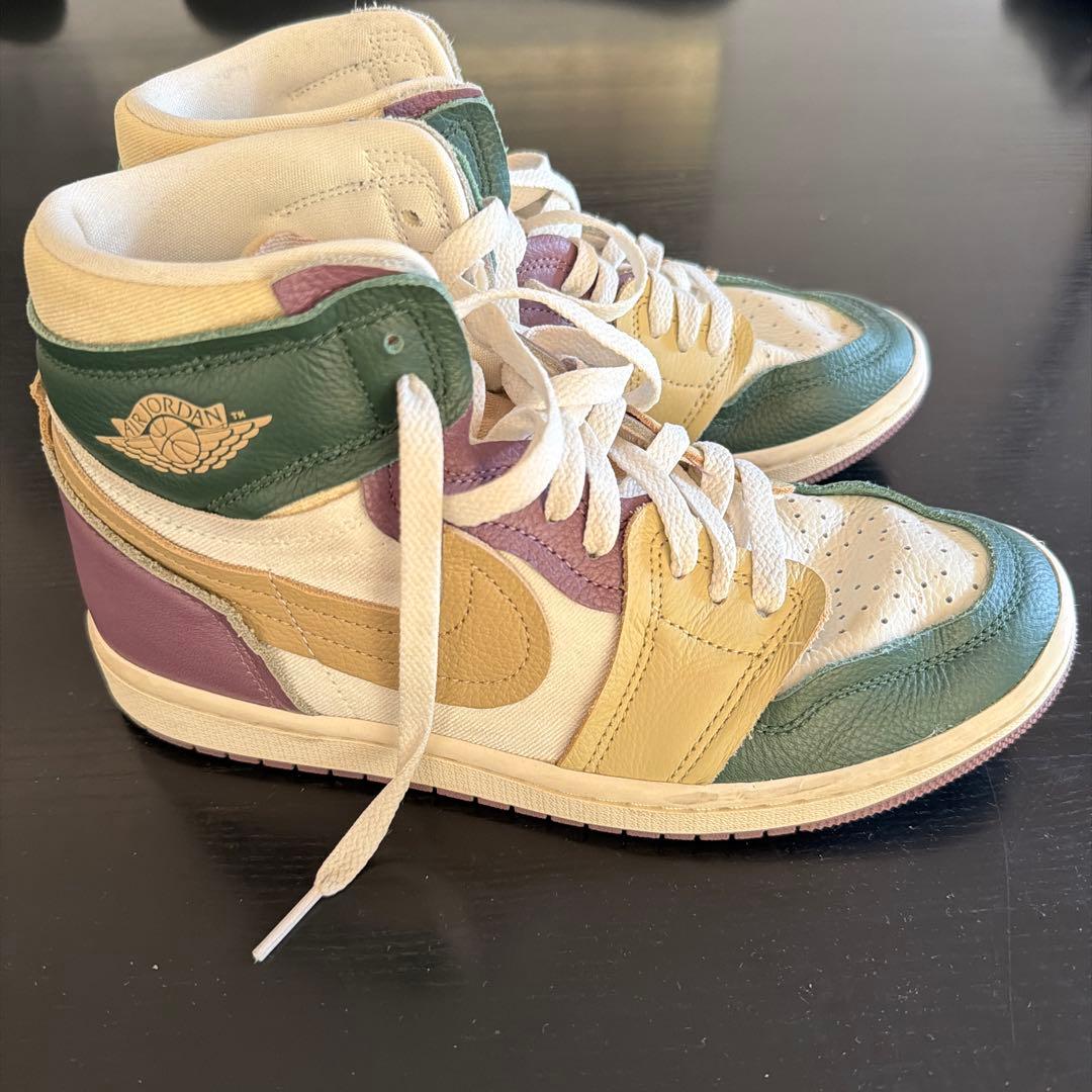 シューズ(女性用) Nike Jordan 1 High