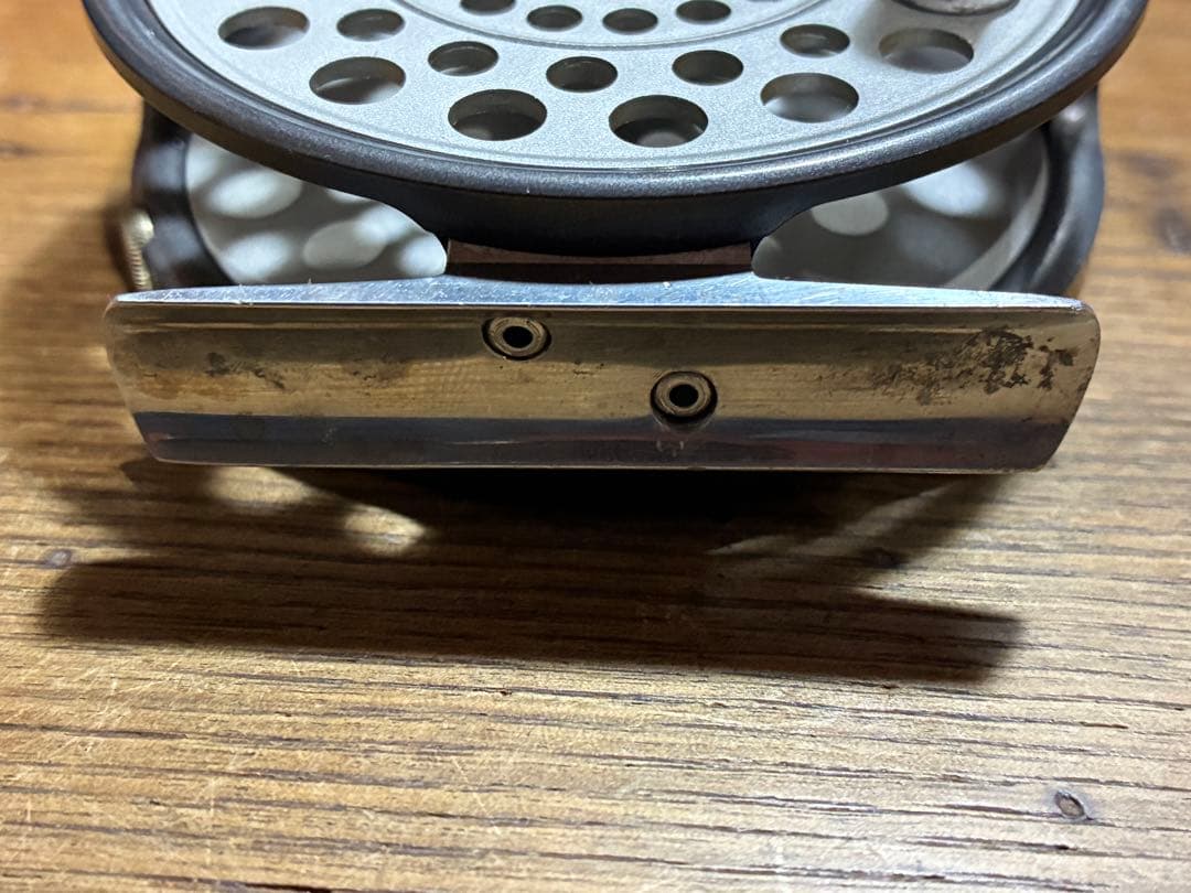 HARDY L.R.H.Lightweight スペアスプール付き