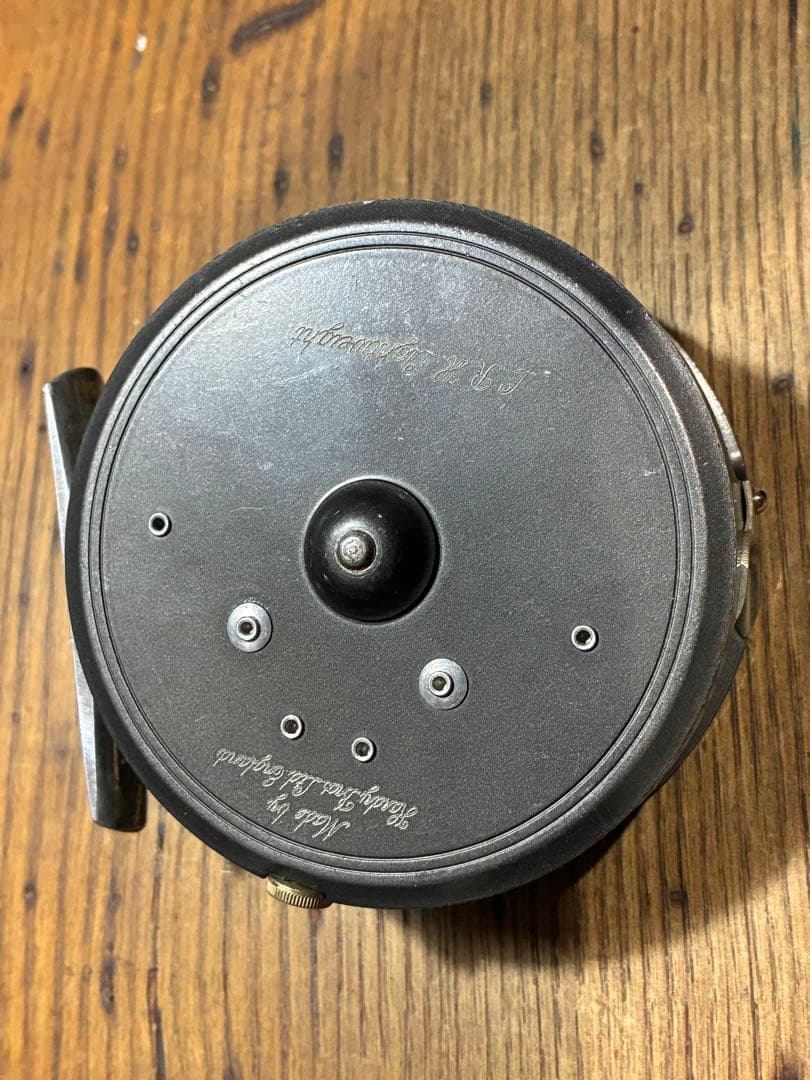 HARDY L.R.H.Lightweight スペアスプール付き