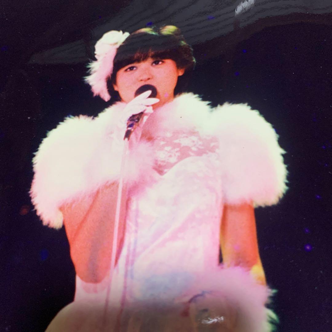 松田聖子 サイン入り生写真 1982年コンサート