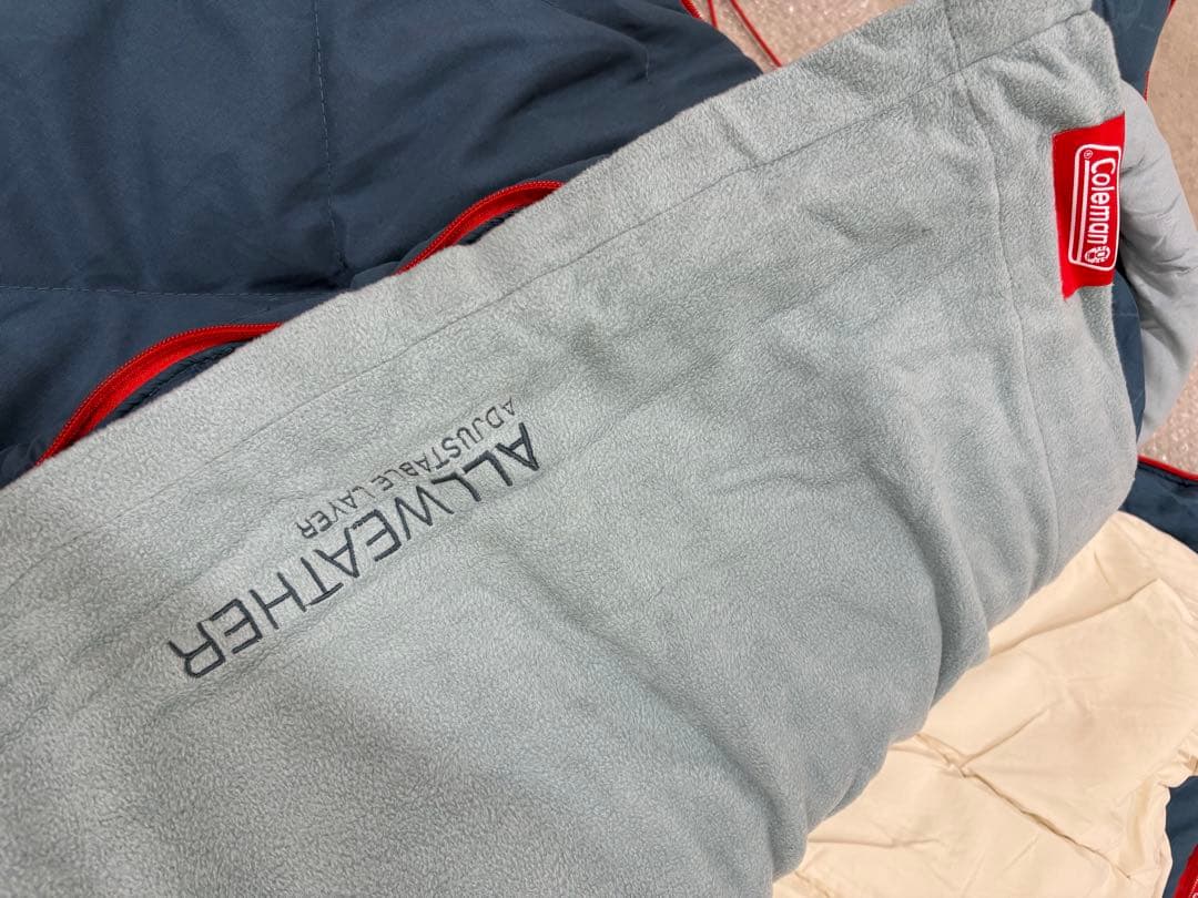 極美品　Coleman コールマン　マルチレイヤースリーピングバッグ
