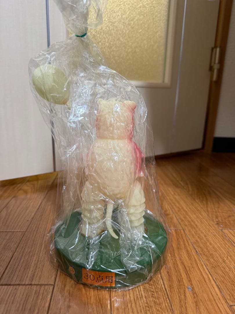 【summer様】M1号怪獣人形シリーズ取扱店 カウンターピグモン 蓄光
