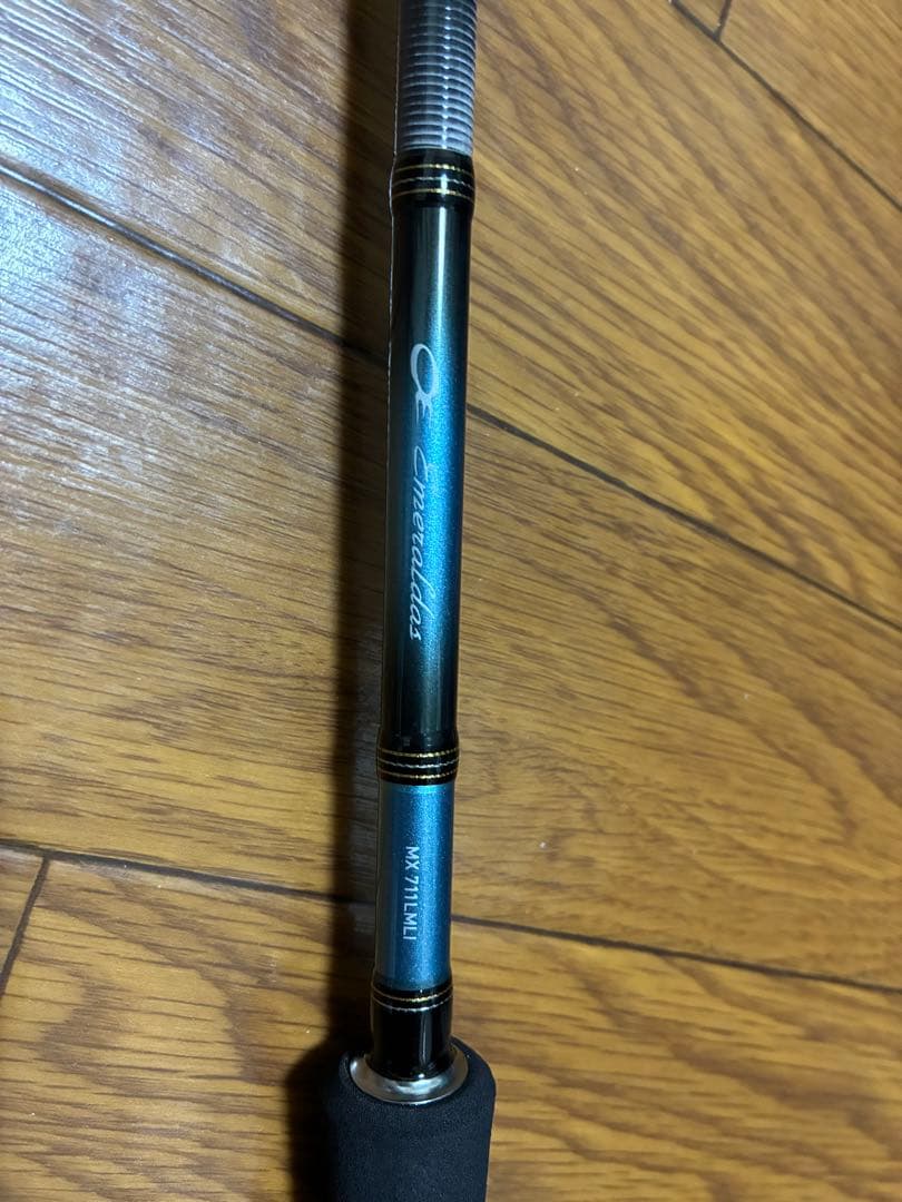エメラルダス MX 711LMLI エギングロッド