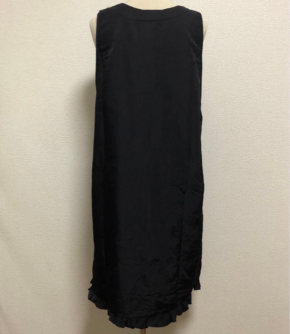 新品 お花モチーフ あったかエプロンドレス ワンピース