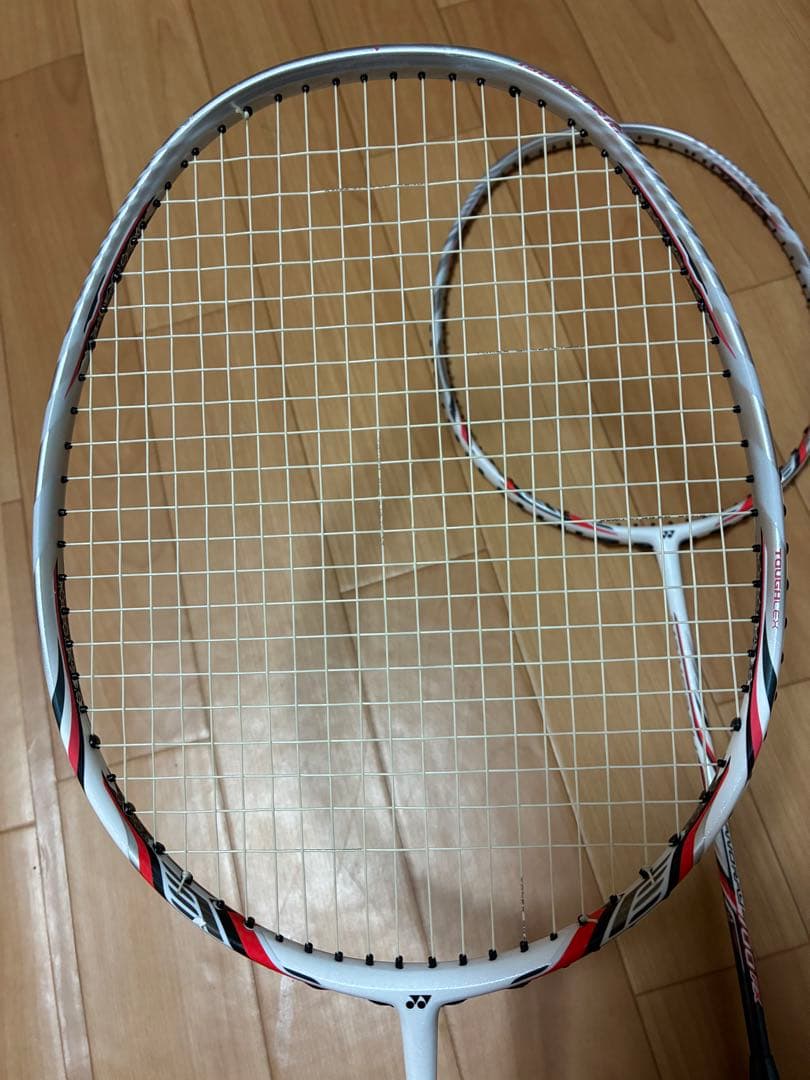 ヨネックス　ナノレイ700FX 2本セット