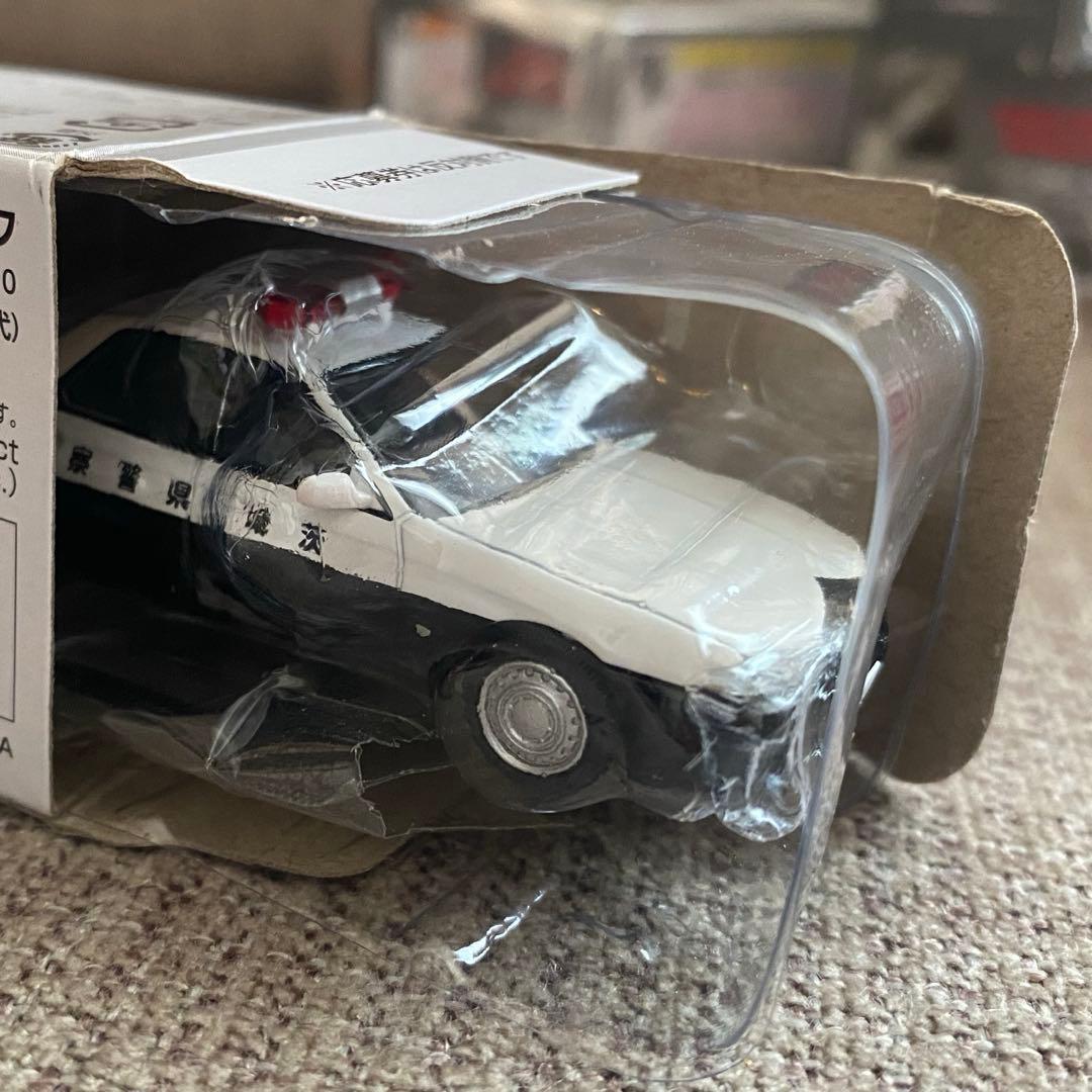 ニッサン　スカイライン 4ドアスポーツセダン茨城県警察TOMYTEC