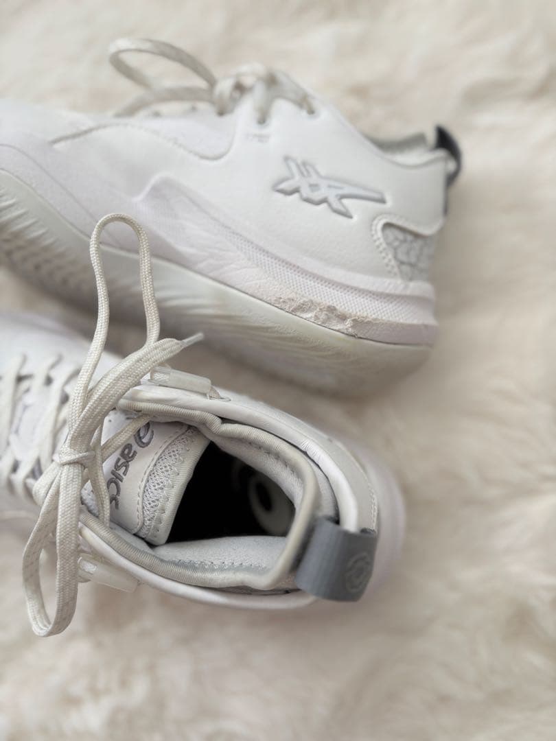 asics(アシックス) NOVA SURGE LOW 2ノヴァサージロー2