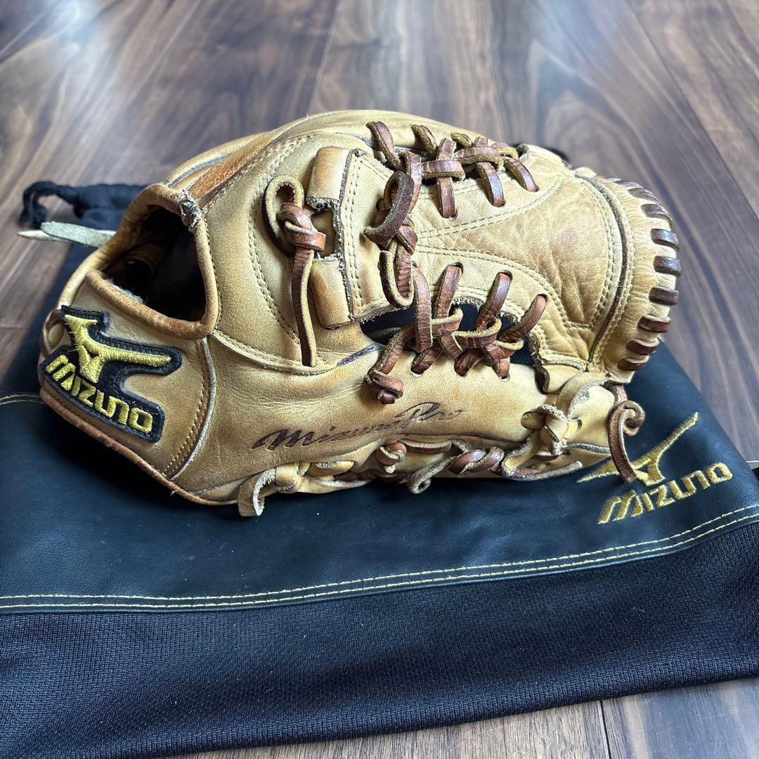 Mizuno 硬式グローブ 内野手用　ミズノプロ