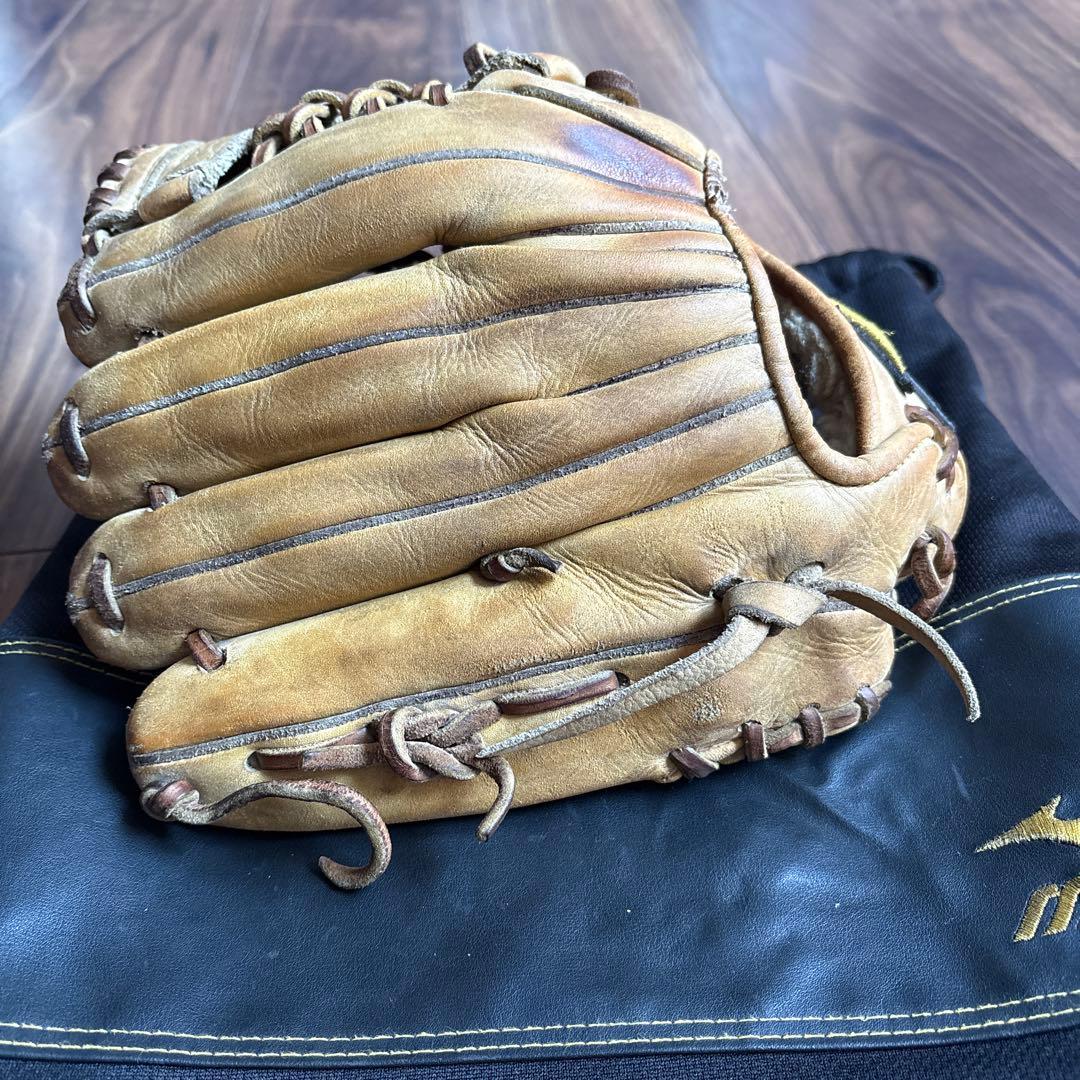 Mizuno 硬式グローブ 内野手用　ミズノプロ