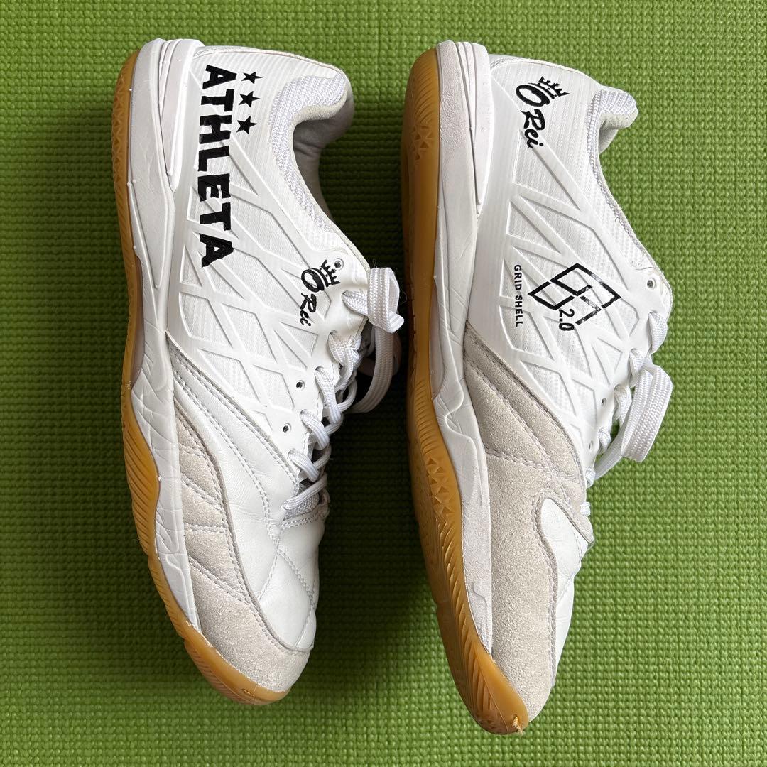【美品】ATHLETA O Rei フットサルシューズ ホワイト 24.5
