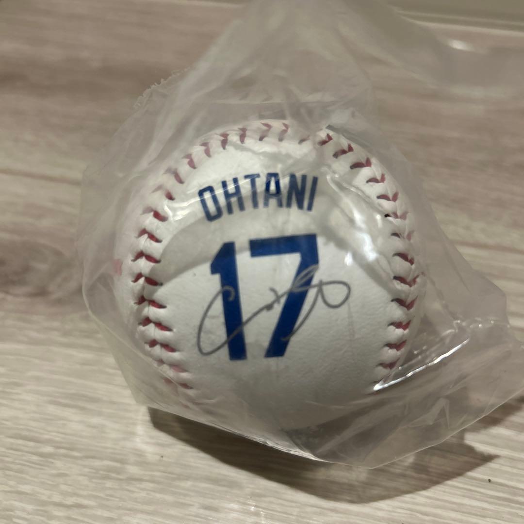 虹色89　Shohei Ohtani 2025 MVP 記念ボール2個