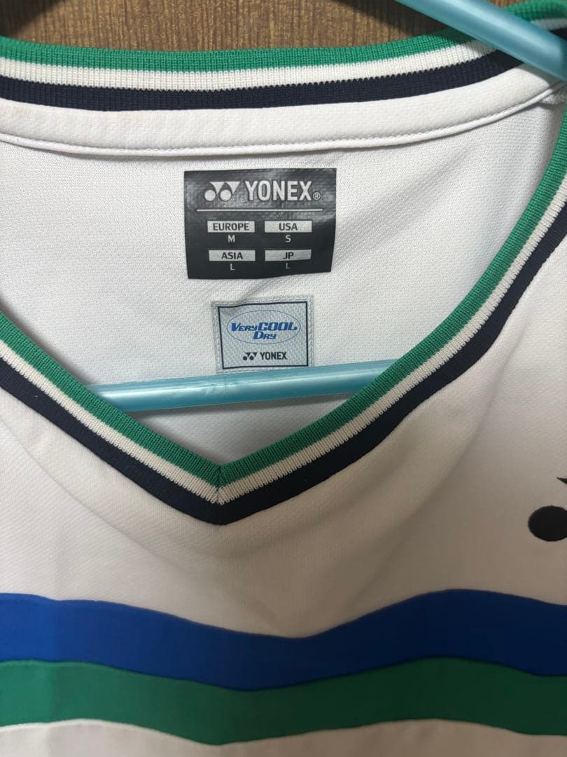 YONEXノースリーブ