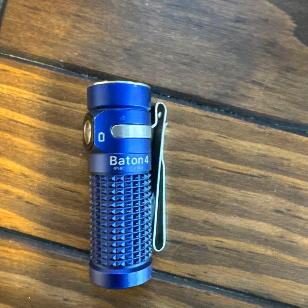 OLIGHT(オーライト) Baton 4 Kit