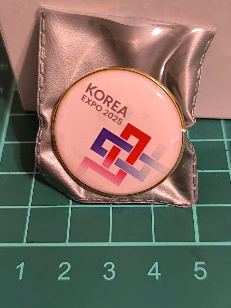万博韓国館　ピンバッチ4点