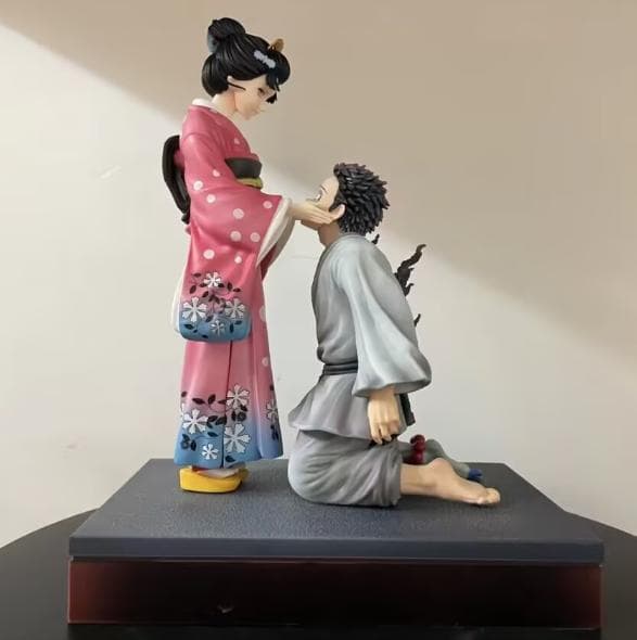 鬼滅の刃　猗窩座（狛治）と恋雪　フィギュア　塗装完成品　即発送