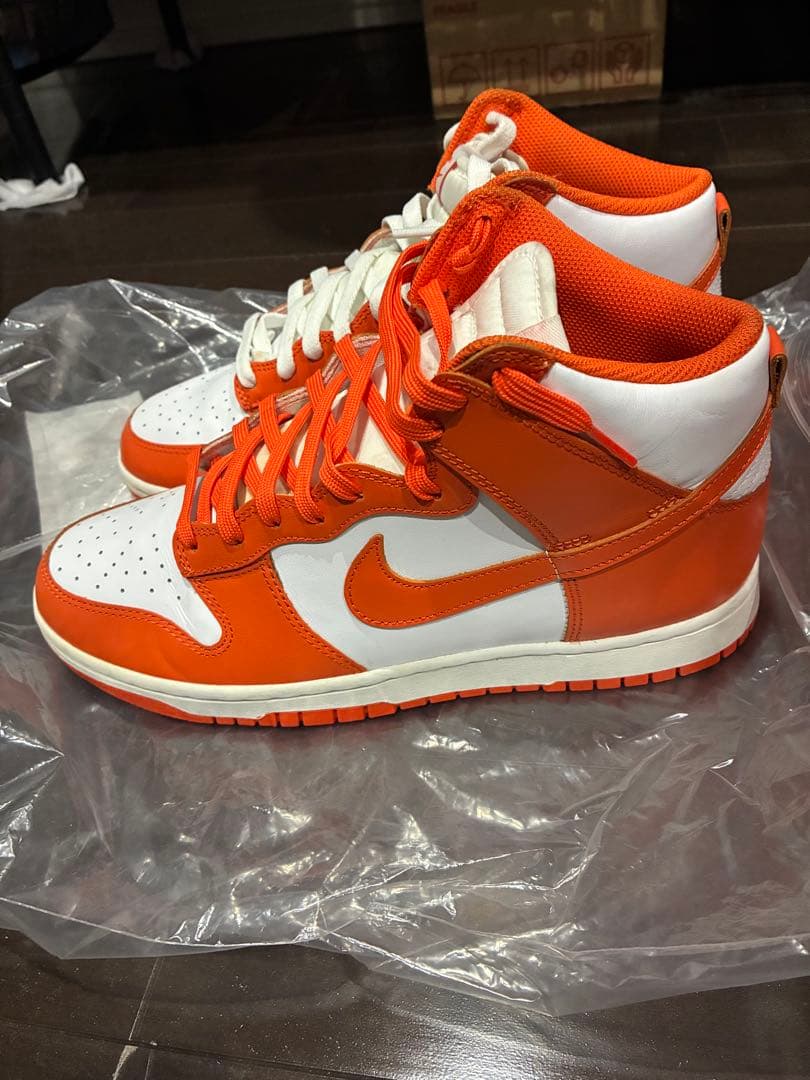 Nike Dunk High オレンジ/ホワイト　Orange Blaze