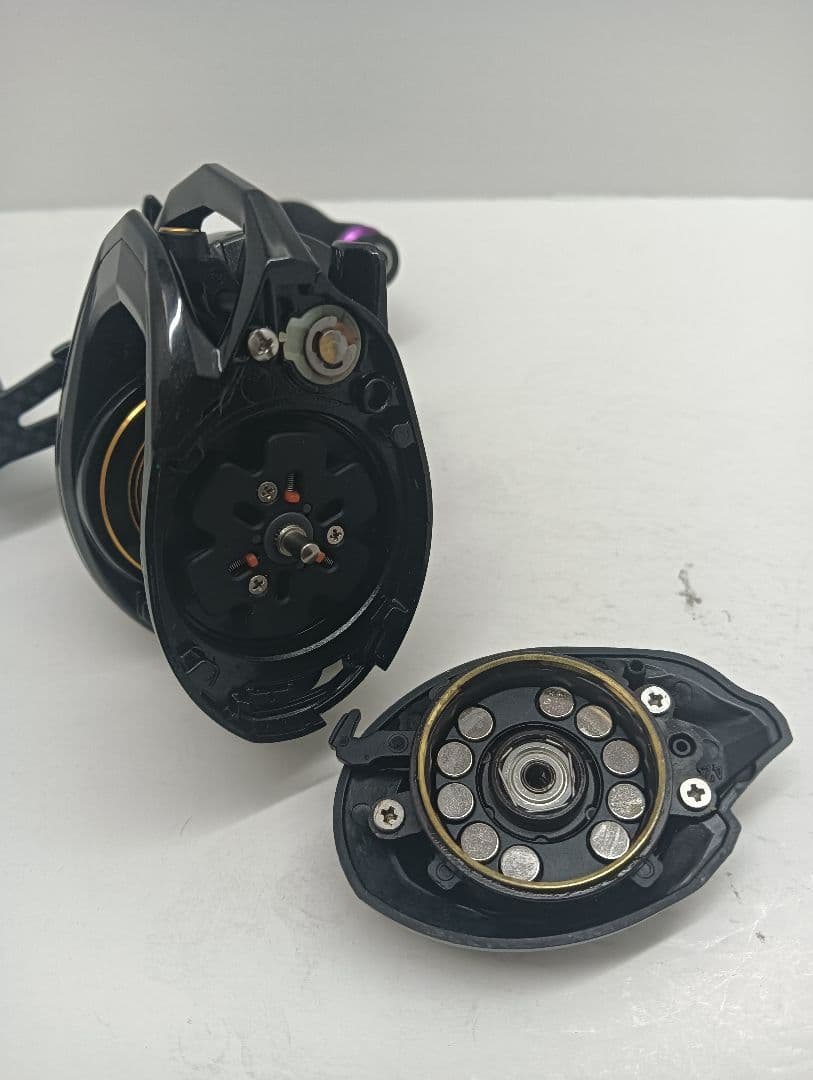 アブ ロキサーニ7 L 左　替えシャロースプール付き