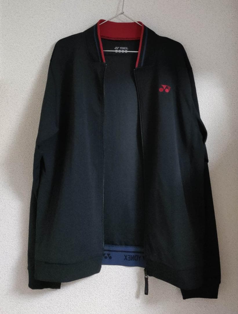 yonex ヨネックス　ウォームアップシャツ