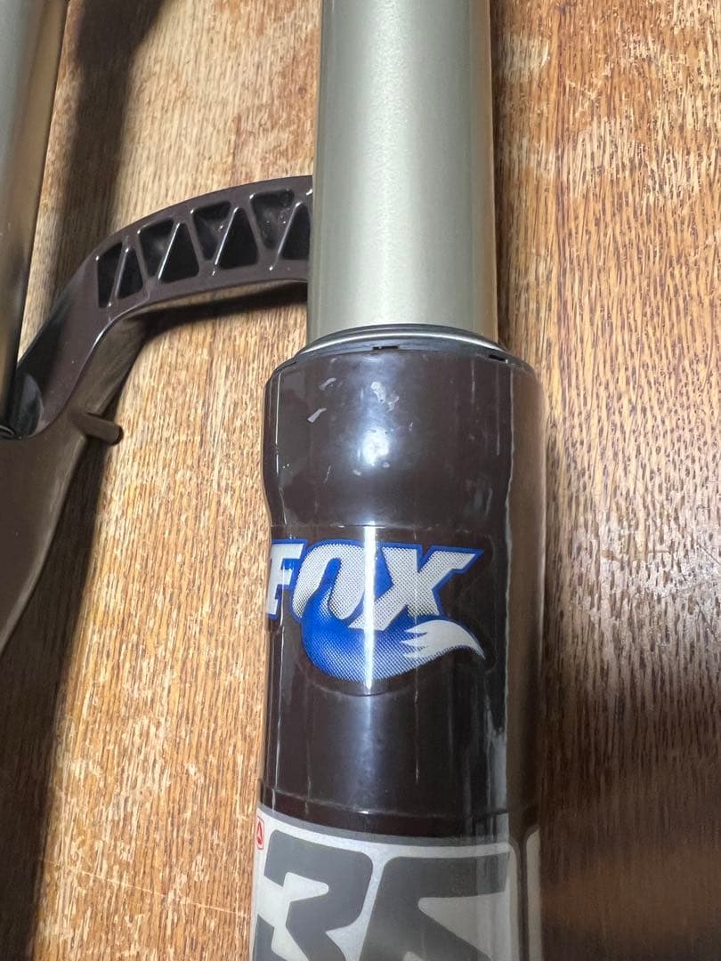 FOX 36 サスペンションフォーク ブラウン