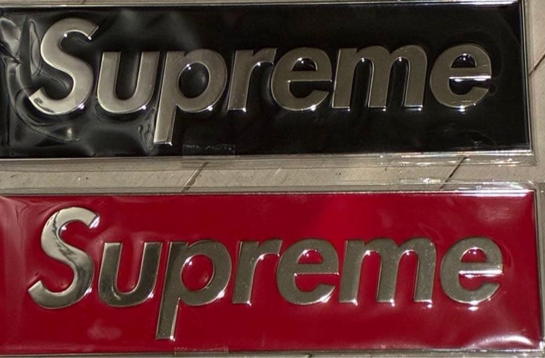 スケートボード Supreme Box Logo Car Emblem \"Black\"&RED