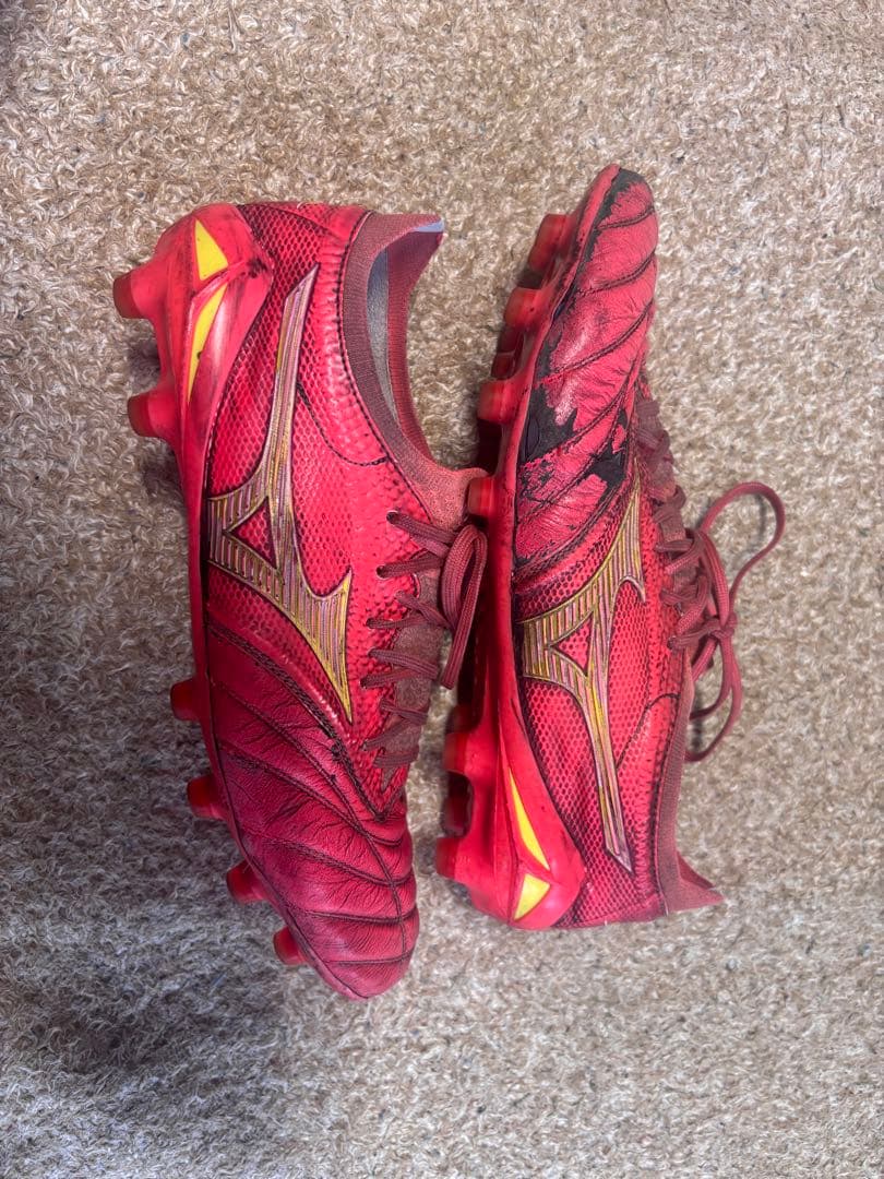 Mizuno モレリアネオ4β