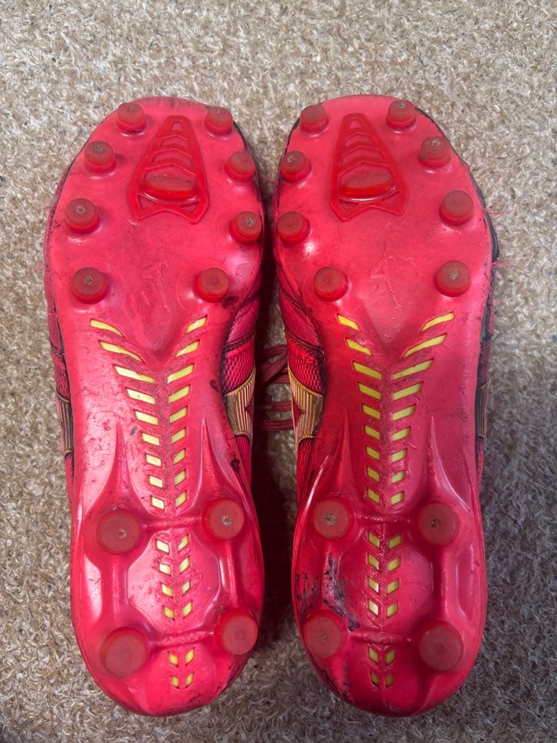 Mizuno モレリアネオ4β