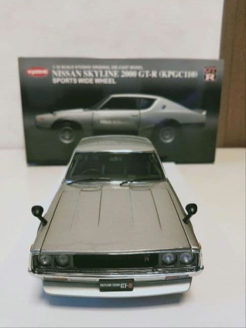 NISSAN SKYLINE 2000 GT-R ミニカー 京商1/18 日産
