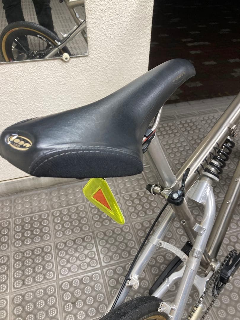 道楽バイク フルサスチタンミニベロ