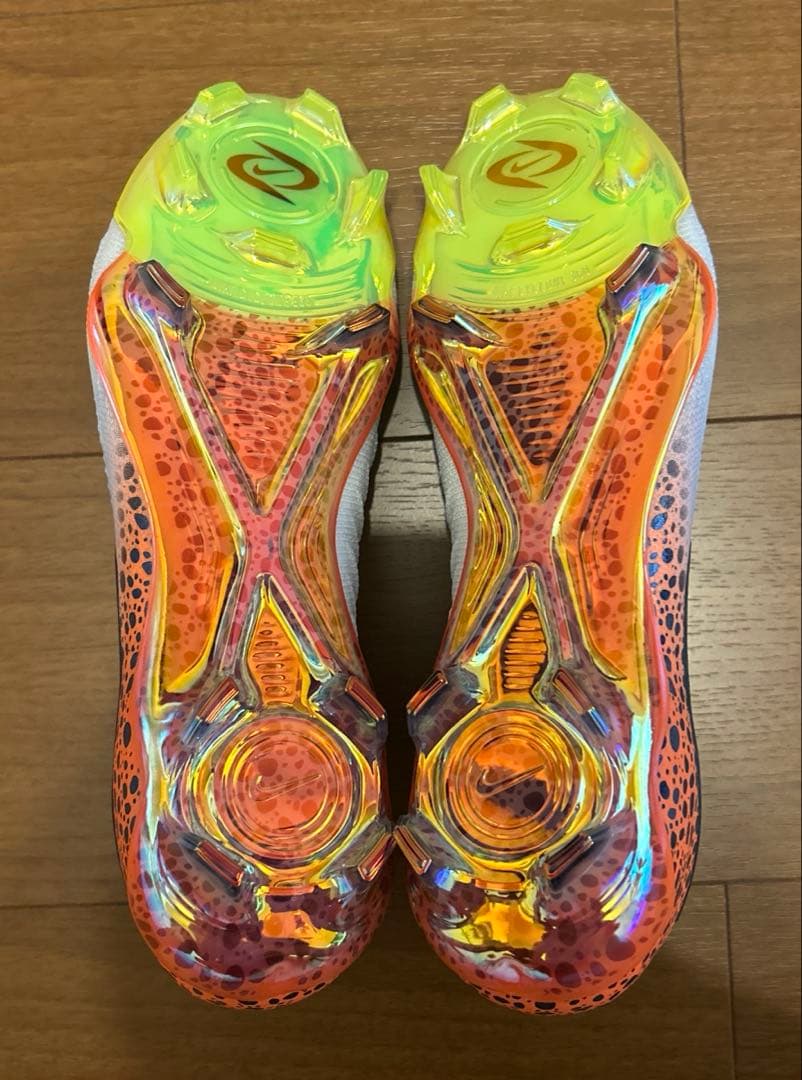 【新品未使用】NIKE PHANTOM GX Ⅱ ELITE FG パリ五輪