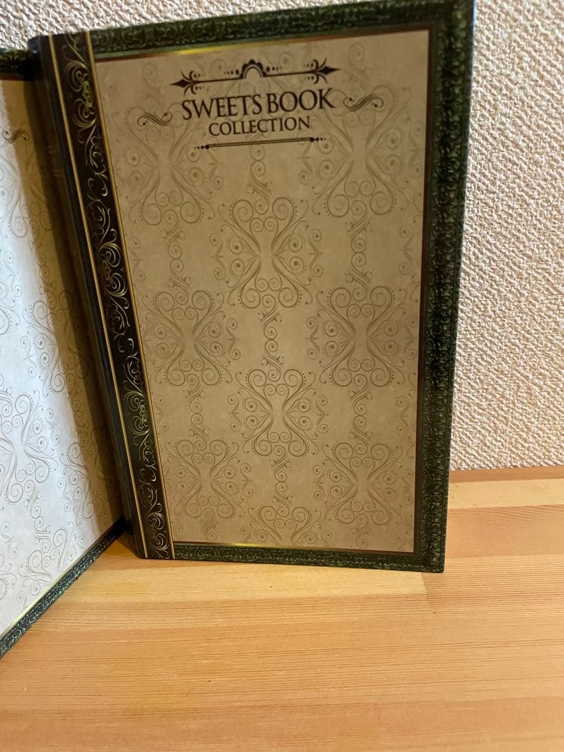SWEETS BOOK COLLECTION 1ケース30入