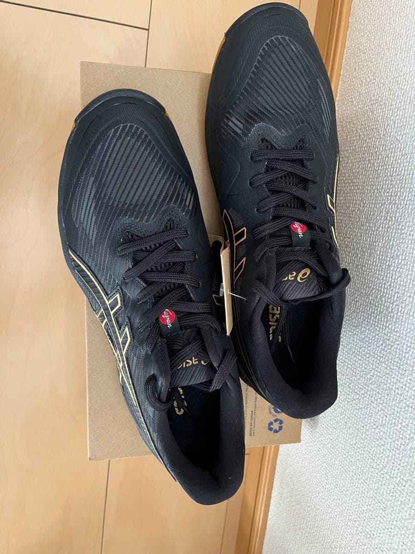 バレーボールシューズ　アシックスasics ローテジャパンライトFF3 未使用品