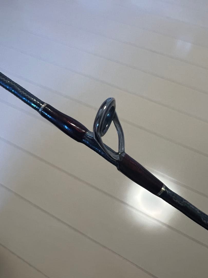 ワールドシャウラ 1832R-2 極美品