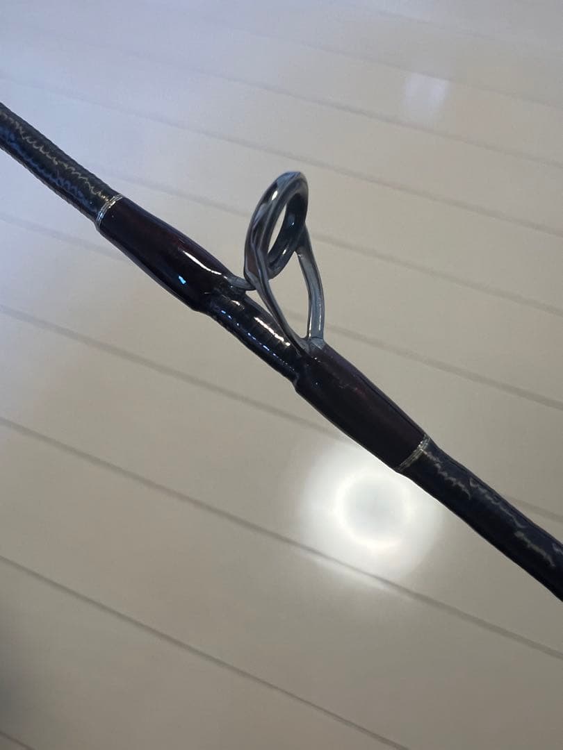ワールドシャウラ 1832R-2 極美品