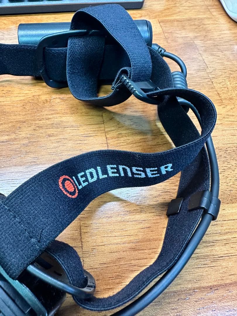 【美品】LEDLENSER H7R Core ヘッドランプ USB充電式