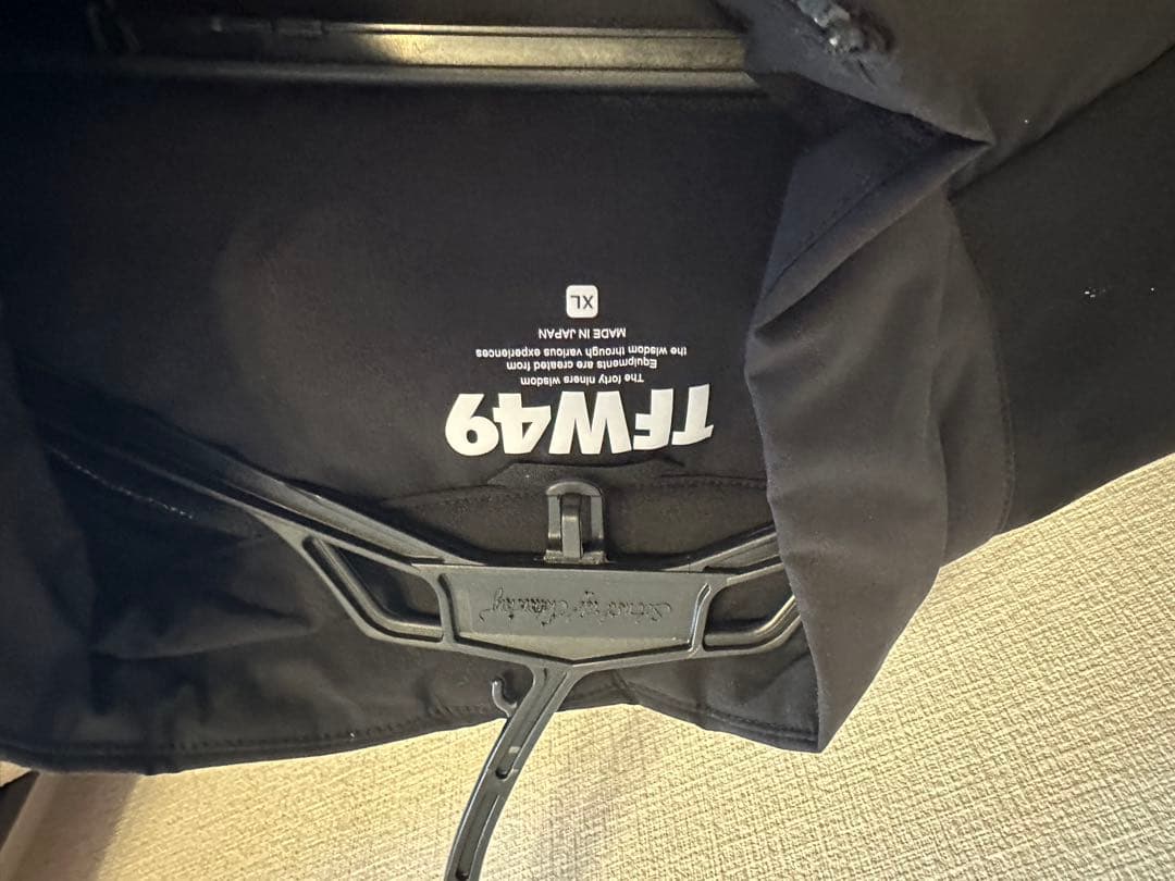 完売品　TFW49 ブラック ジャケット