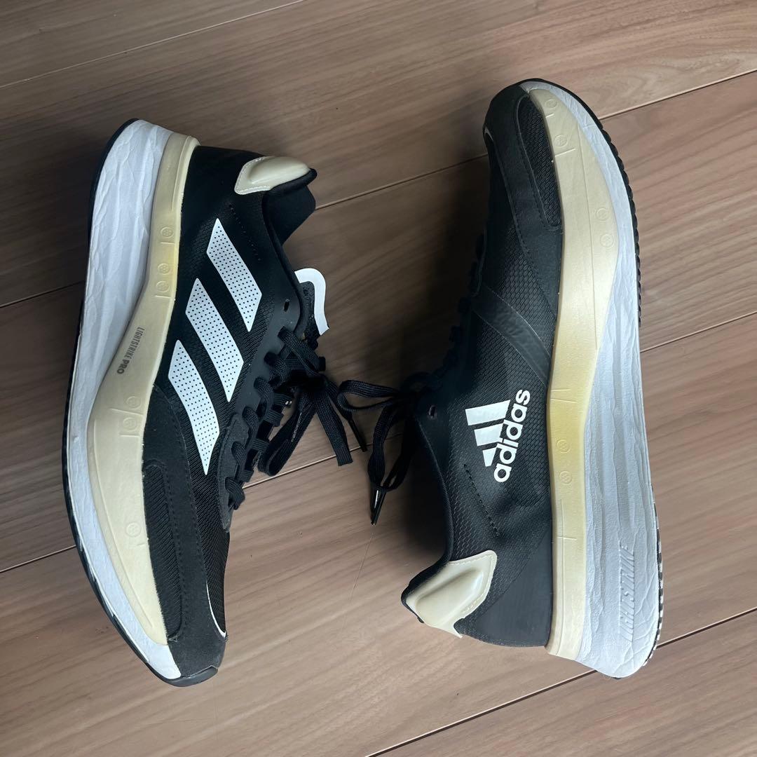 adidas ブラックランニングシューズ アディゼロ ボストン 10