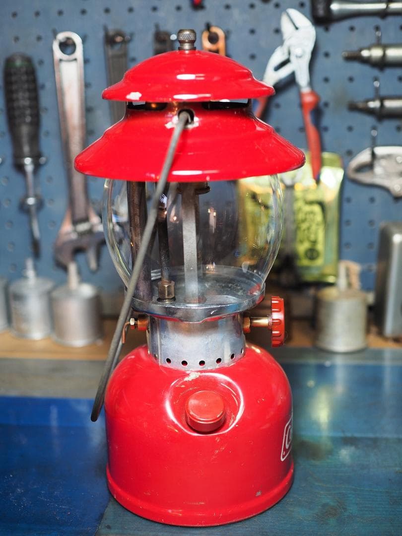 美品1973年6月 コールマン 200A ランタン (ホワイトボーダー) t70