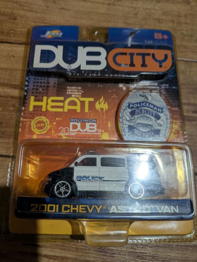 JadaToys DUB CITY 1/64 エスカレード アストロ他　6台
