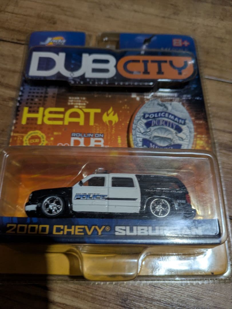 JadaToys DUB CITY 1/64 エスカレード アストロ他　6台