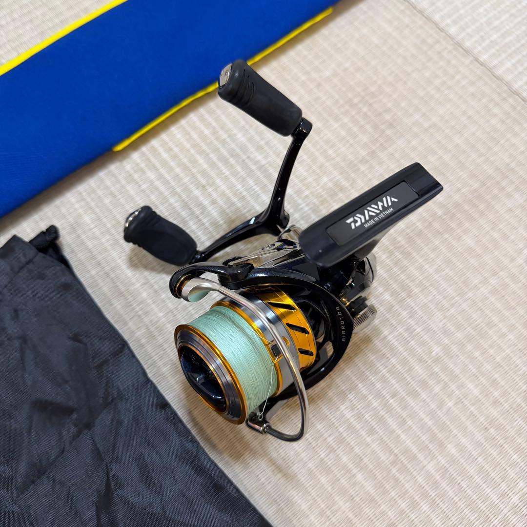 【美品】Daiwa ダイワ リール 15 レブロス 2506H-DH