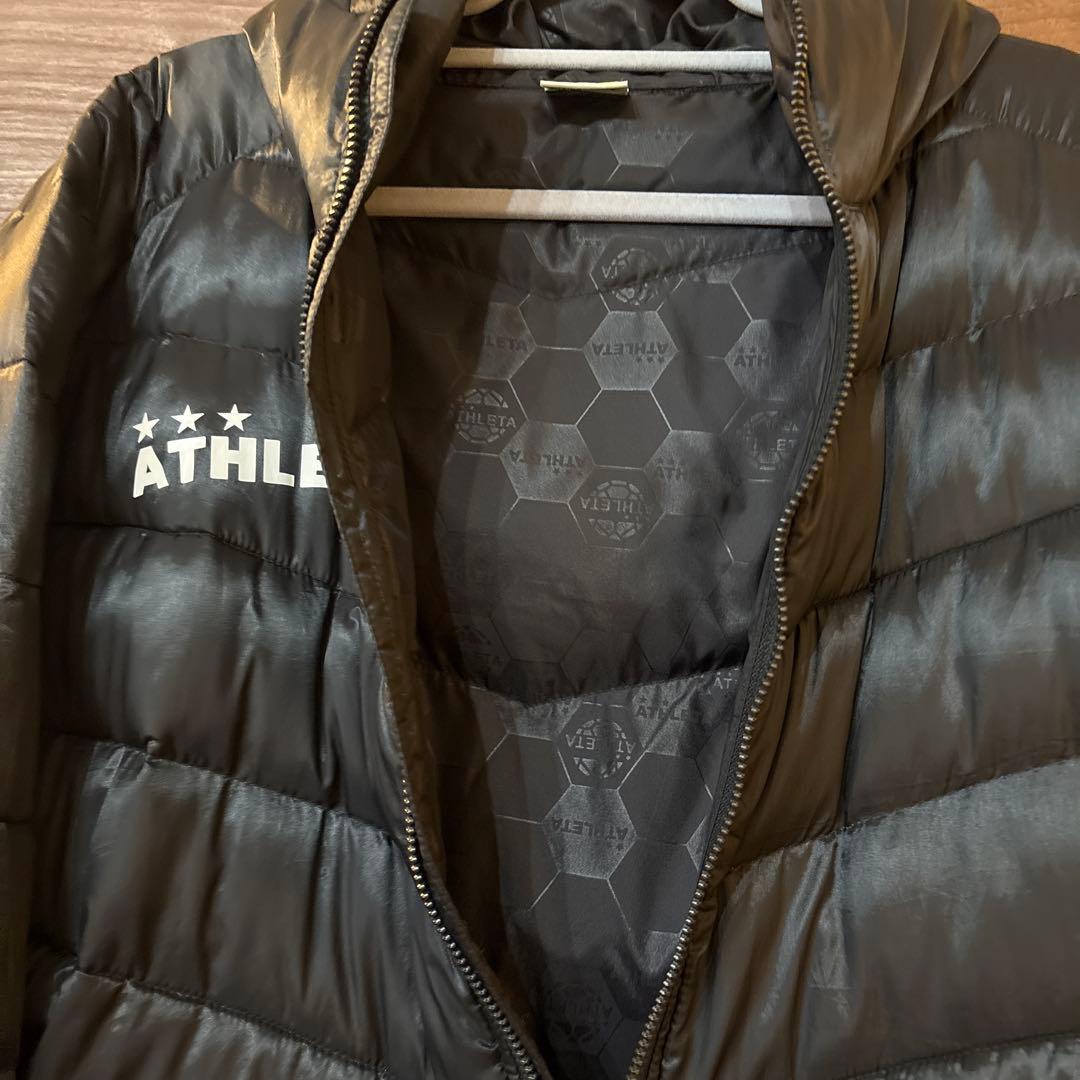 ATHLETA ブラック ダウンベンチコート