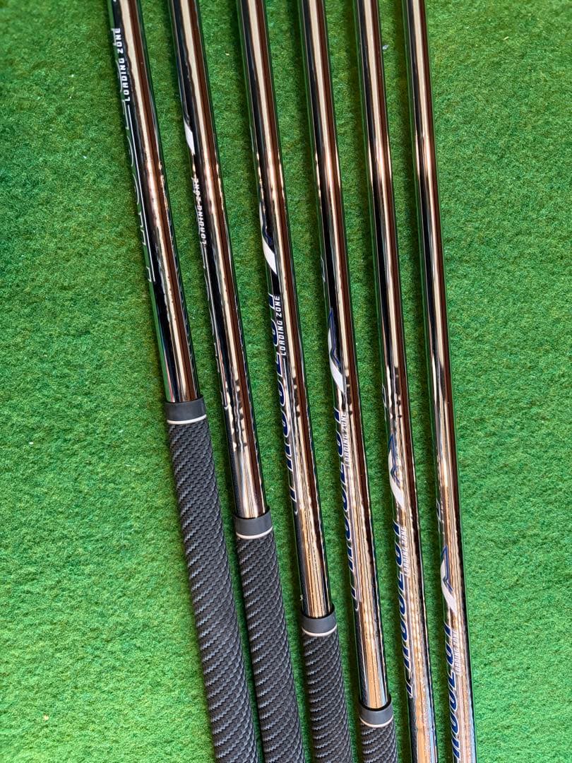 TaylorMade P730 5-PWプロジェクトX LZ 6.0