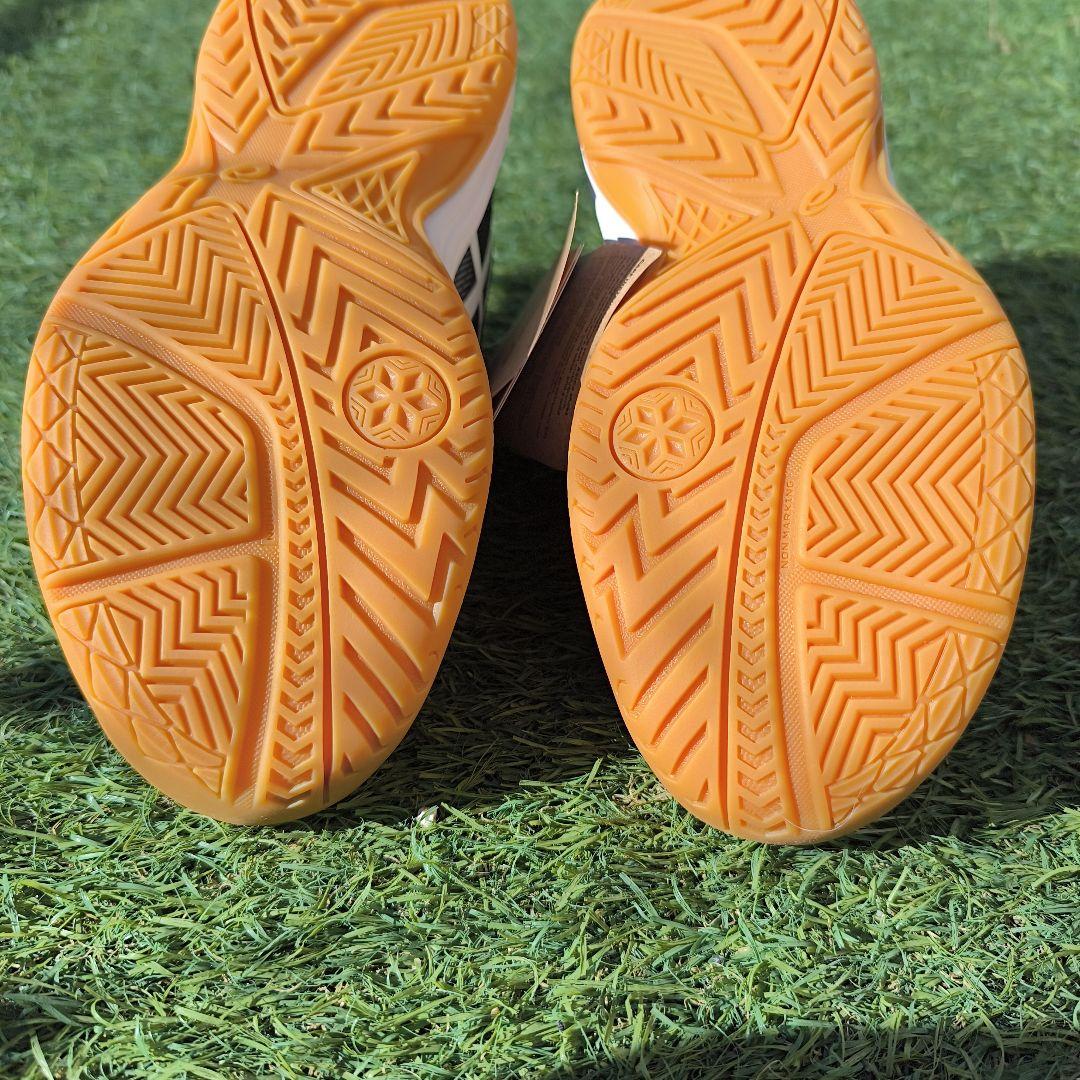 アシックス asics UPCOURT 5 GS 21.5cm